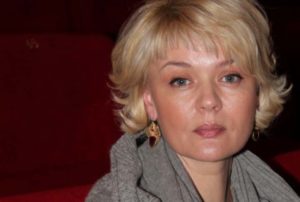 Юлия Меньшова с новой стрижкой